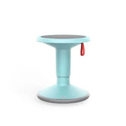 Lichtblauwe design kruk met rode handgreep, modern kantoormeubel voor werkplek of thuiswerk.