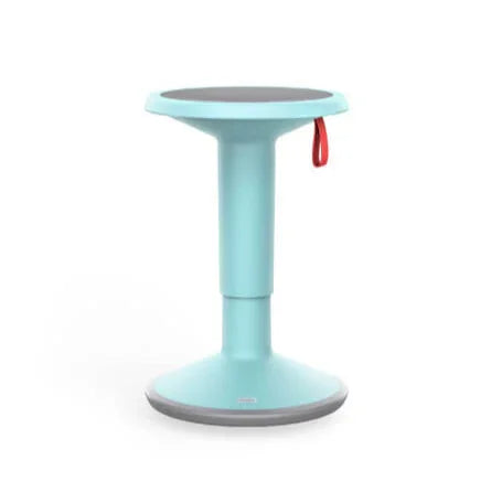 Lichtblauwe design bureaustoel met ronde zitting, ideaal voor moderne werkplekken.