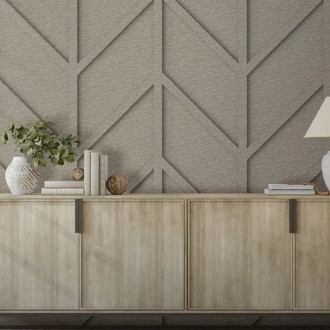 Akoestisch Tacito wandpaneel met visgraatpatroon boven licht houten dressoir, kantoorinrichting