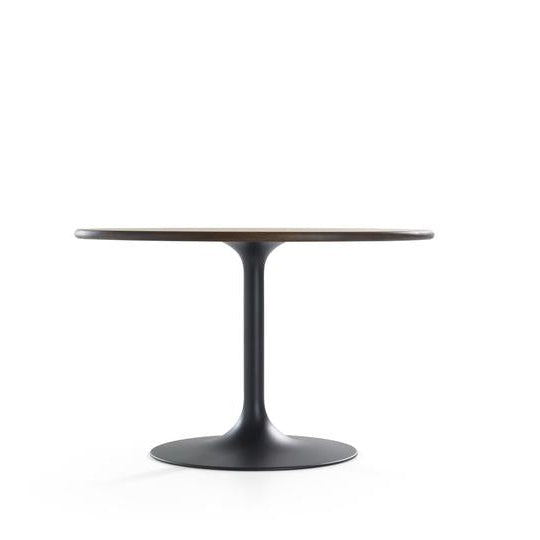 Ronde tafel met trompetvoet, Artifort Clarion