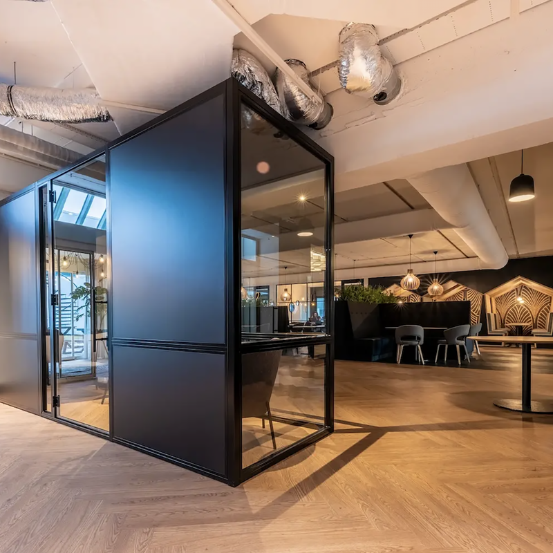 BOW Six vergaderruimte / 4 tot 6-persoons