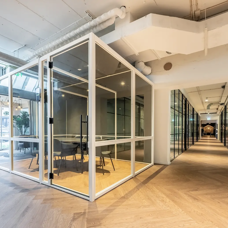 BOW Six vergaderruimte / 4 tot 6-persoons