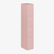 Roze metalen unit met vier lockers, ideaal kantoormeubilair voor werkplekken.