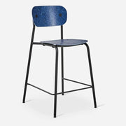 Design barkruk met blauw denim zitting en rugleuning, zwart metalen frame, kantoormeubilair