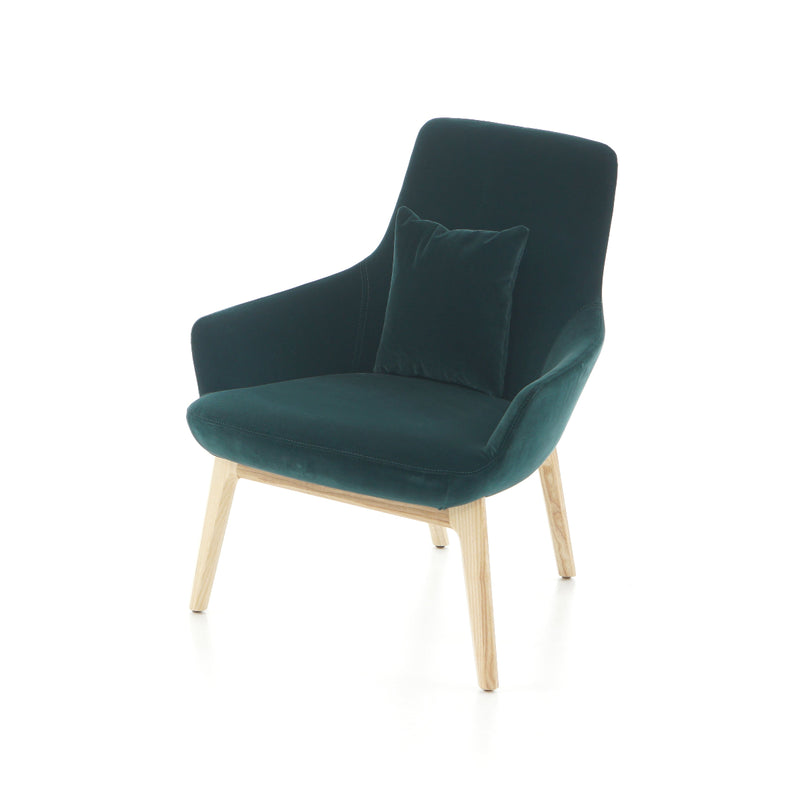 loungefauteuil, hoge rug fauteuil, Deberenn Hendrix, David Fox fauteuil, privacy fauteuil, ontvangstfauteuil, wachtruimte fauteuil, lounge stoel kantoor, belstoel, informele overlegplek, hospitality fauteuil, directiefauteuil, projectfauteuil, kantoorinrichting, projectinrichting