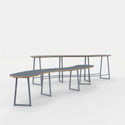 Lande Buggy Snake, Buggy Snake tafel, Lande Buggy Snake prijs, Buggy Snake kopen, gebogen vergadertafel, gebogen statafel, organische vergadertafel, statafel 110 cm, scrumtafel kantoor, stand up meeting tafel, hoge overlegtafel, lunchtafel kantoor, Lande tafel, Lande dealer Nederland, Lande offerte