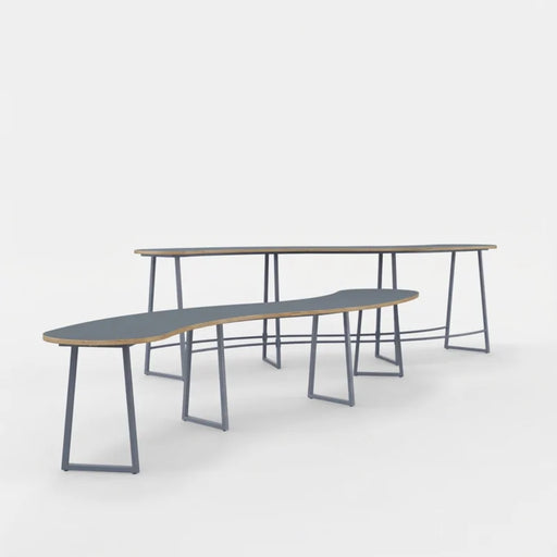 Lande Buggy Snake, Buggy Snake tafel, Lande Buggy Snake prijs, Buggy Snake kopen, gebogen vergadertafel, gebogen statafel, organische vergadertafel, statafel 110 cm, scrumtafel kantoor, stand up meeting tafel, hoge overlegtafel, lunchtafel kantoor, Lande tafel, Lande dealer Nederland, Lande offerte