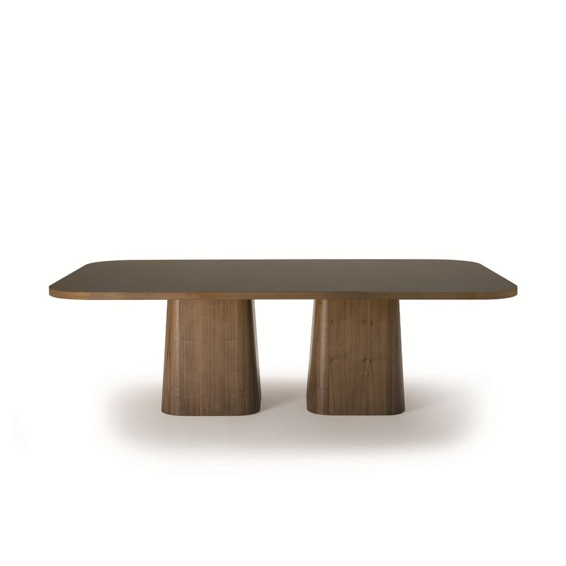 Design vergadertafel van hout met afgeronde hoeken, geschikt voor kantoor of thuiswerkplek.