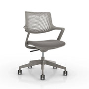 Design bureaustoel taupe met wielen en geperforeerde rugleuning, kantoormeubilair