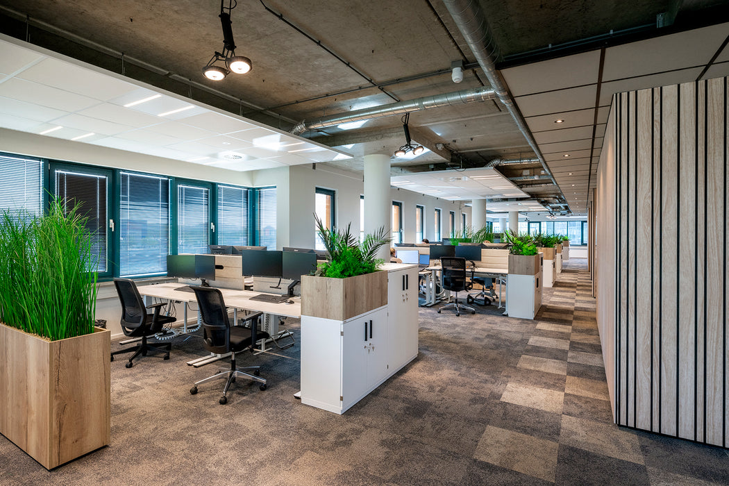 Bureau elektrisch zit-sta Palmberg PiD  / GEMONTEERD GELEVERD