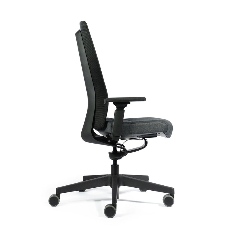 Bureaustoel Interstuhl PURE MBRC 213 & 113 - de duurzame keuze