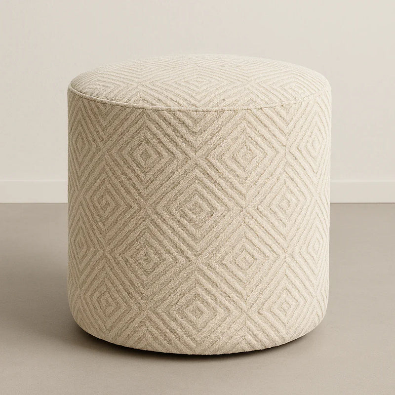 Ronde poef met beige geometrisch patroon, modern kantoormeubilair voor werkplek