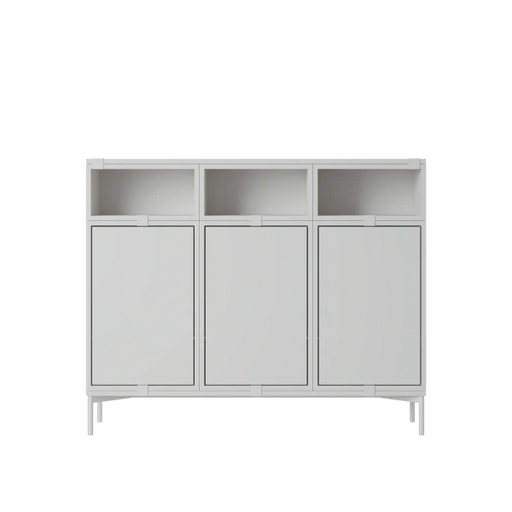 Muuto Stacked dressoir Storage met drie deurtjes en drie open vakken