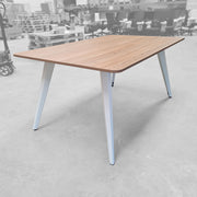 Voortman, TABS, Voortman TABS, TABS tafel, vergadertafel, overlegtafel, statafel kantoor, hoge tafel, ronde tafel, ovale tafel, rechthoekige tafel, trapezium tafel, teamtafel, aanlandtafel, projecttafel, kantoorinrichting, projectinrichting