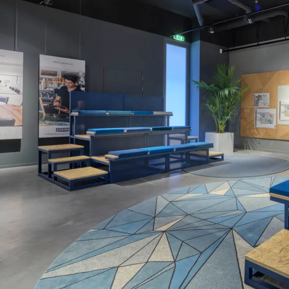 Tactile Tribune | Modulaire Tribune voor Kantoor & Onderwijs