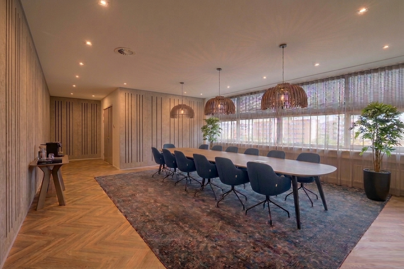 Voortman, TABS, Voortman TABS, TABS tafel, vergadertafel, overlegtafel, statafel kantoor, hoge tafel, ronde tafel, ovale tafel, rechthoekige tafel, trapezium tafel, teamtafel, aanlandtafel, projecttafel, kantoorinrichting, projectinrichting