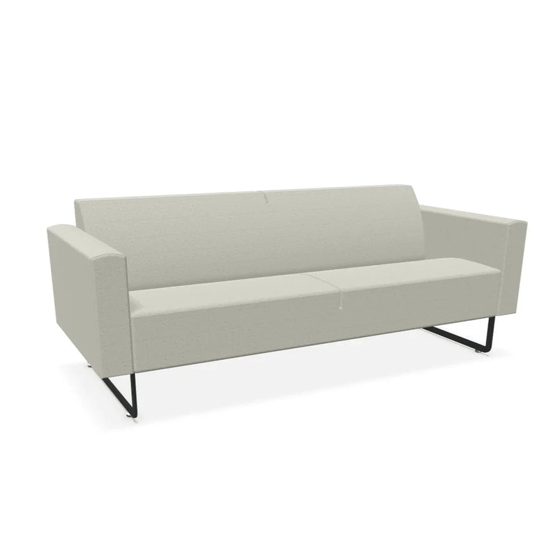 Lichtgrijze design bank Artifort Mare met metalen poten, geschikt voor kantoorinrichting.