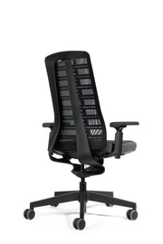 Ergonomische zwarte bureaustoel Interstuhl PURE PU213 met netrug, kantoormeubilair design.