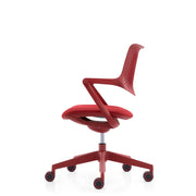 Rode design bureaustoel met geperforeerde rugleuning op wielen, modern kantoormeubilair