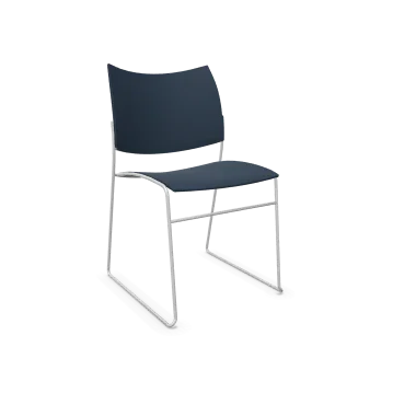 Vergaderstoel met blauw zitvlak en metalen frame, kantoormeubilair