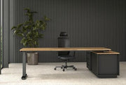 Modern directiebureau Cube hoekcombinatie zit-sta met design bureaustoel, kantoorplant, luxe kantoorinrichting