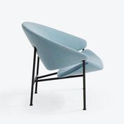 Design fauteuil Artifort Glider in lichtblauw met zwart metalen frame, kantoorstoelen
