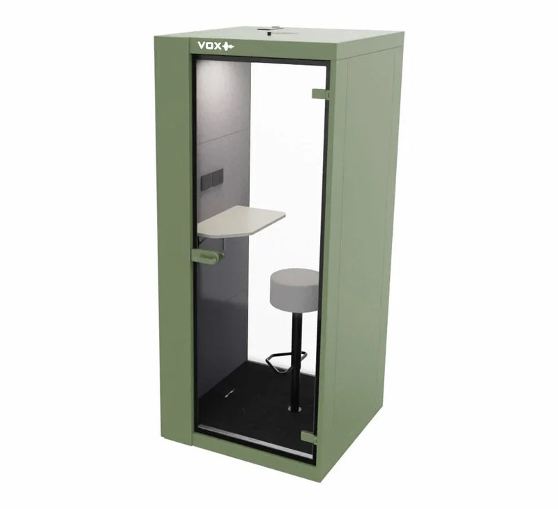 Groene akoestische belcel met glazen deur, werkblad en kruk, kantoormeubilair Kantoormeubels.online