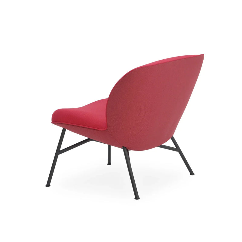 Moderne design fauteuil met rode bekleding en zwarte metalen poten, kantoormeubilair, Llisa