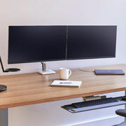 monitorarm-humanscale-m8-1-voor-2-beeldschermen-kantoormeubels-online-5 - KANTOORMEUBELS.ONLINE