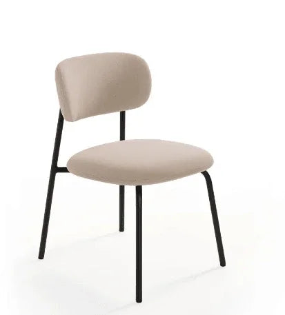 Artifort Aloa design stoel met beige bekleding en zwarte poten, kantoormeubilair