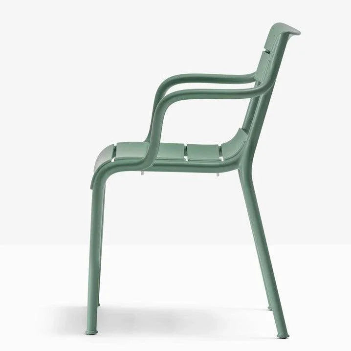 Groene design stoel Pedrali Souvenir met armleuningen, modern kantoormeubilair