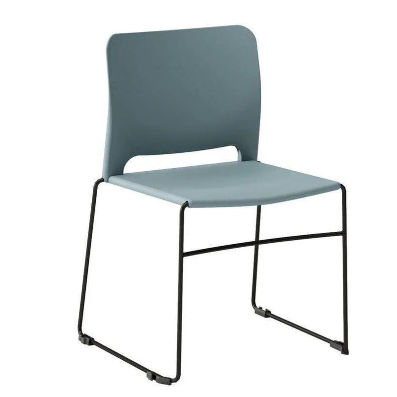 Moderne grijze stapelbare kantinestoel met metalen frame, kantoormeubilair design