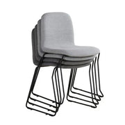 Stapelbare grijze bureaustoelen met zwart metalen onderstel, kantoormeubilair design