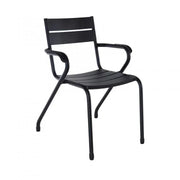 Zwarte design terrasstoel Girola met armleuningen, geschikt voor moderne kantoorinrichting.