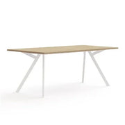 Moderne Bridge vergadertafel met houten blad en witte metalen poten, kantoormeubilair design