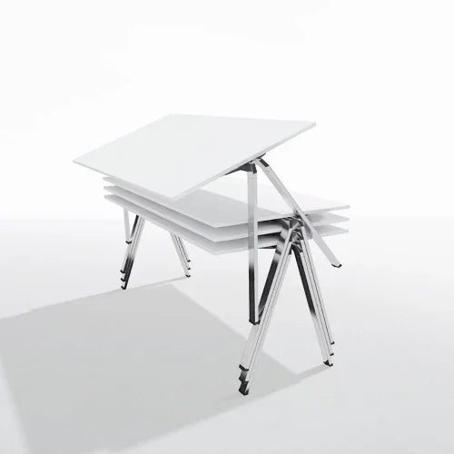 Stapelbare witte kantoortafels met inklapbaar metalen onderstel, modern design meubilair.