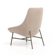 Design lounge fauteuil met beige stof en metalen poten, kantoormeubilair modern stijl